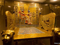 Золотой трон Тутанхамона